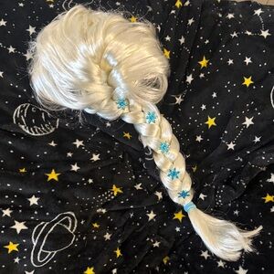 ❄️❄️☃️FROZEN’S ELSA WIG⛄️❄️❄️